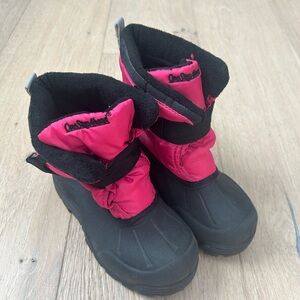 Pink and black kid snow boots